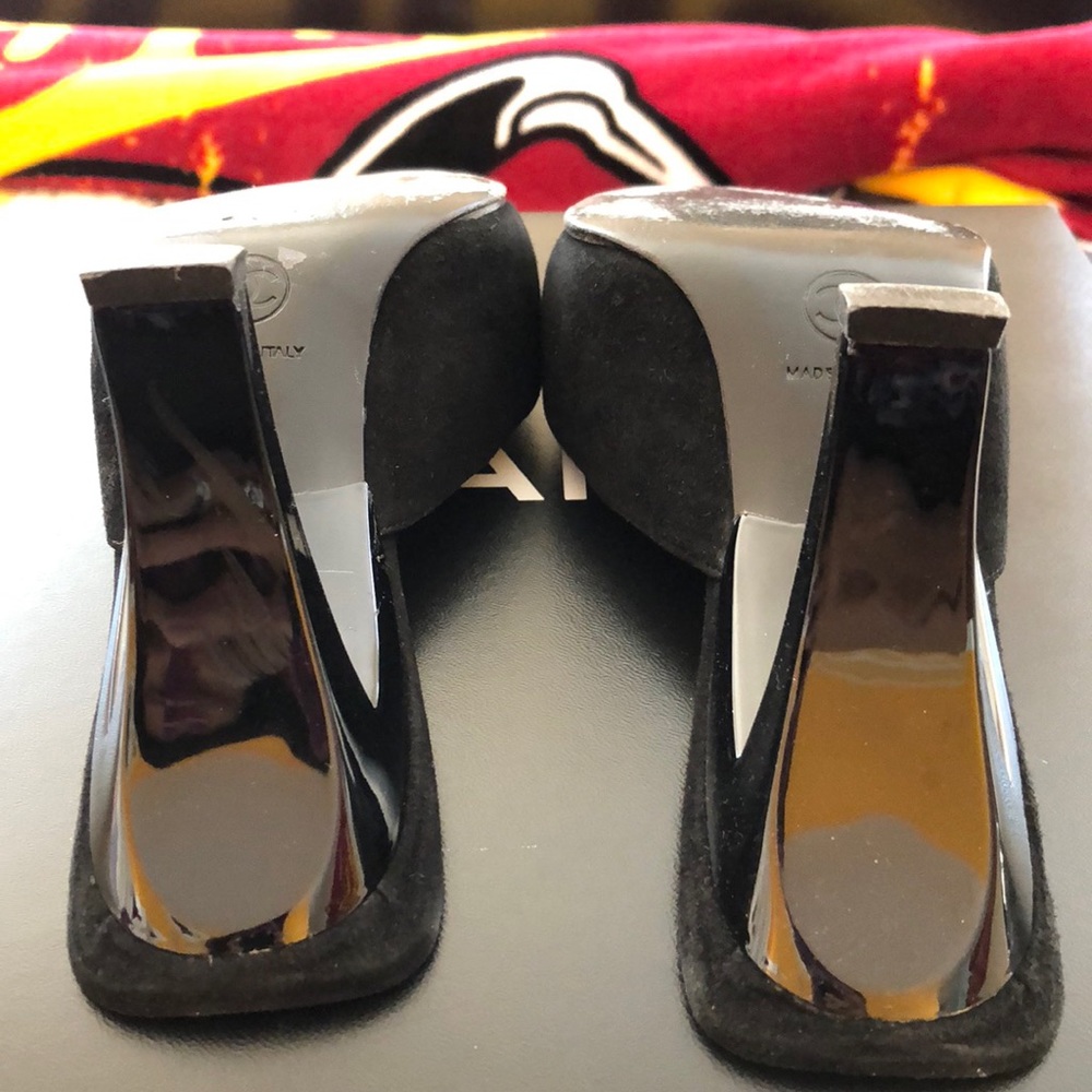 Chanel black suede kitten heels 37 - Picture 3 of 6